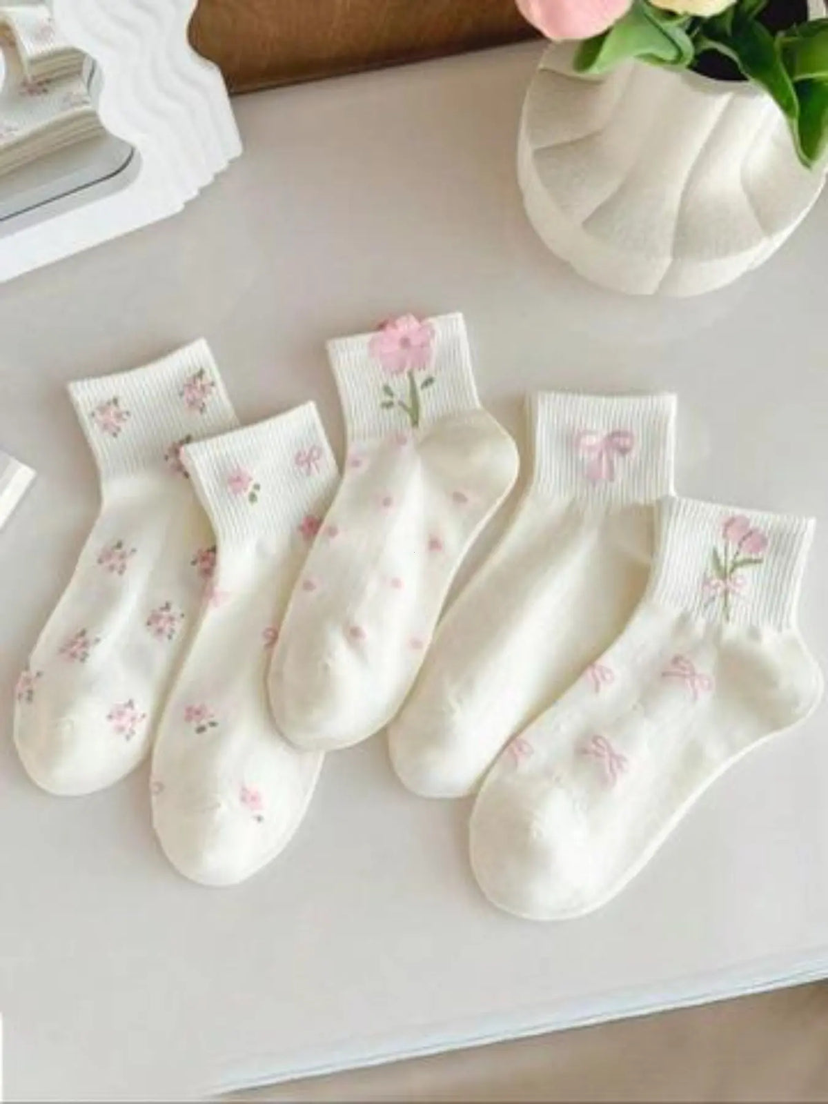 5 Pairs Kids Ankle Socks, Floral Design, High Elastic, Fitted, Boho Style, All Seasons, for Girls 12-16 Years Old